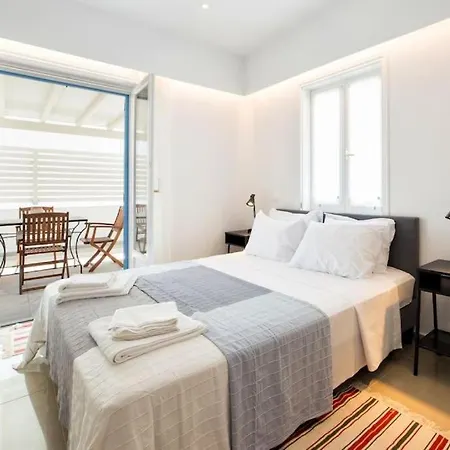 Center Living * Naousa (Paros)
